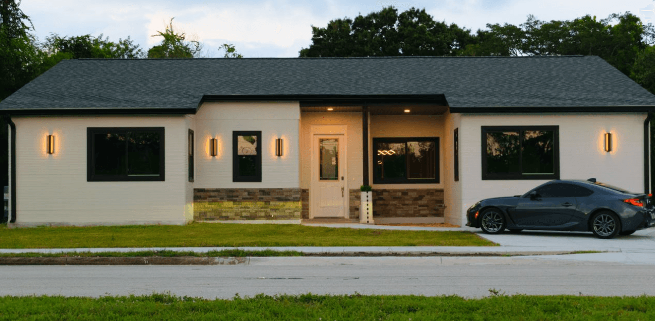 Concrete house printed by the V1 system in Florida.